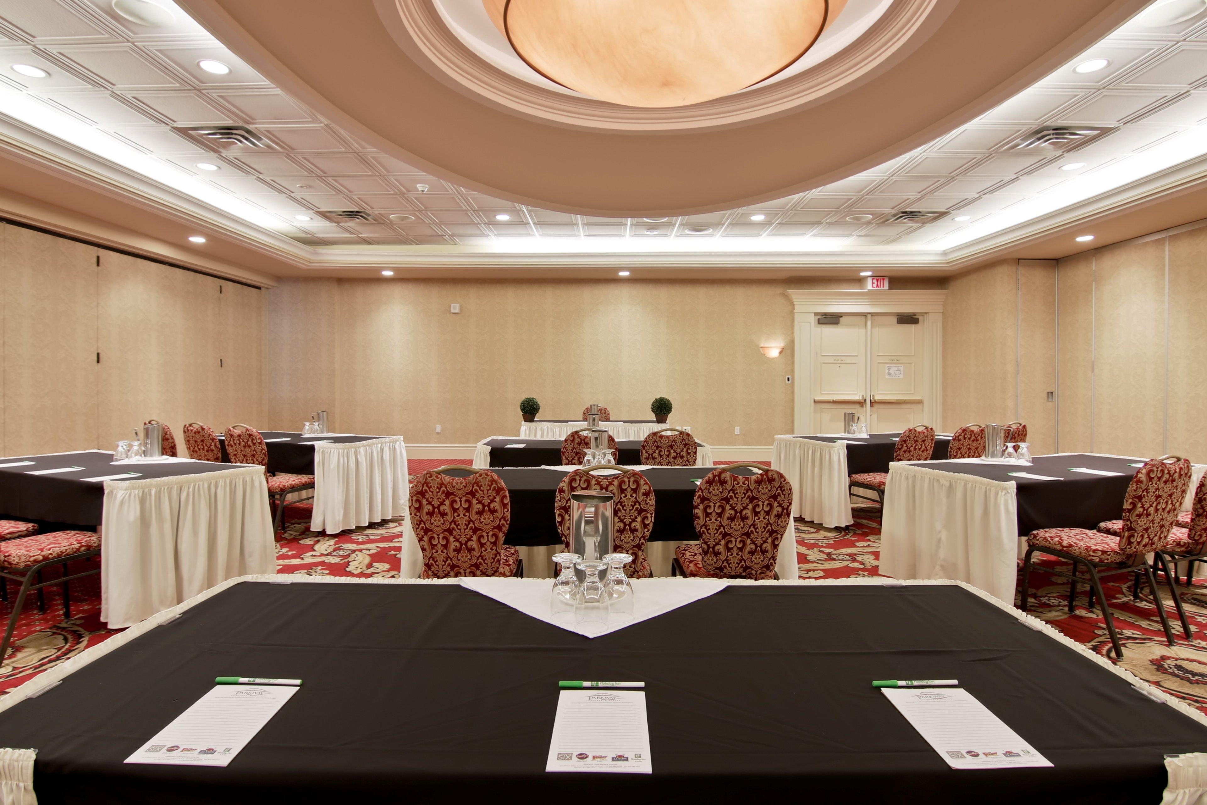 Holiday Inn Hotel & Suites St.Catharines-Niagara By Ihg Saint Catharines Exterior photo