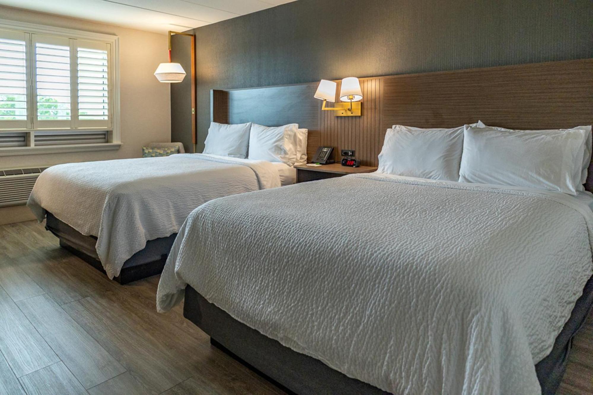 Holiday Inn Hotel & Suites St.Catharines-Niagara By Ihg Saint Catharines Exterior photo